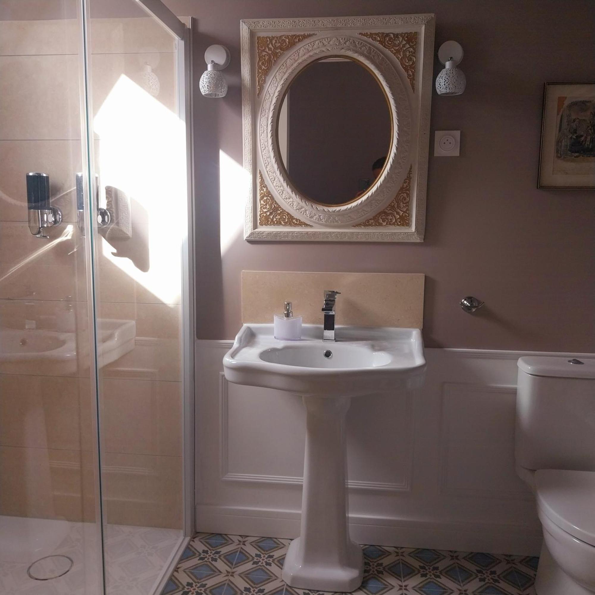 Le Griffon 1855 Hotel Saint-Laurent-Des-Autels Eksteriør billede